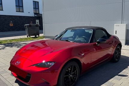 Mazda MX-5 61.000 km 19.300 &euro; München 81671