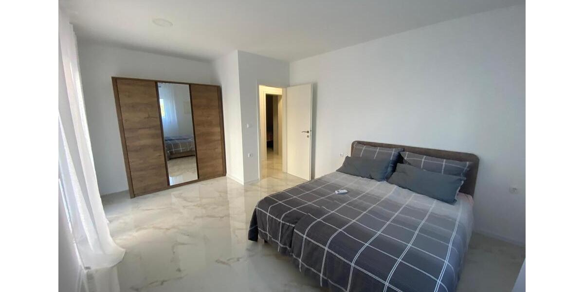Einfamilienhaus München Feldmoching-Hasenbergl - 4 Zimmer, 170 m&sup2;, 449.000&euro; | Angebot:27109960