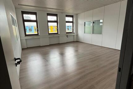 Gewerbeobjekt Ottobrunn - 660&euro; | Angebot:25904576