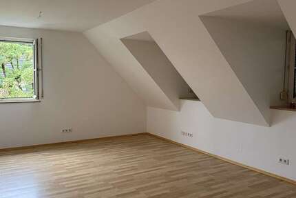 Wohnung Dachau - 3 Zimmer, 76 m&sup2;, 1.290&euro; | Angebot:27441794