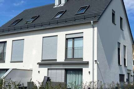 Haus Neufahrn Mintraching-Grüneck - 5.5 Zimmer, 140 m&sup2;, 2.670&euro; | Angebot:26160300