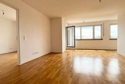 Gepflegte und helle 2 Zimmer Wohnung zum sofortigen Bezug! 2 zimmer