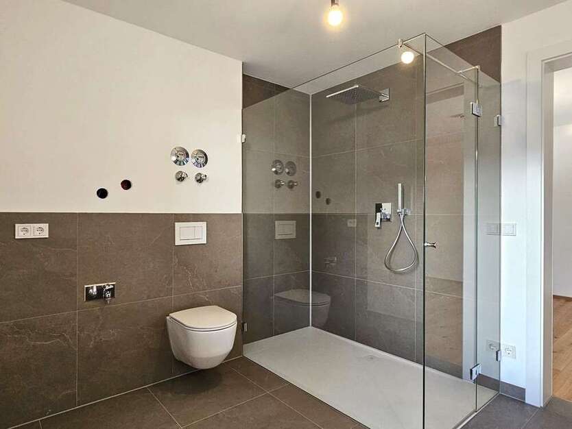 Wohnung zum Mieten in München 2.100 € 84 m²