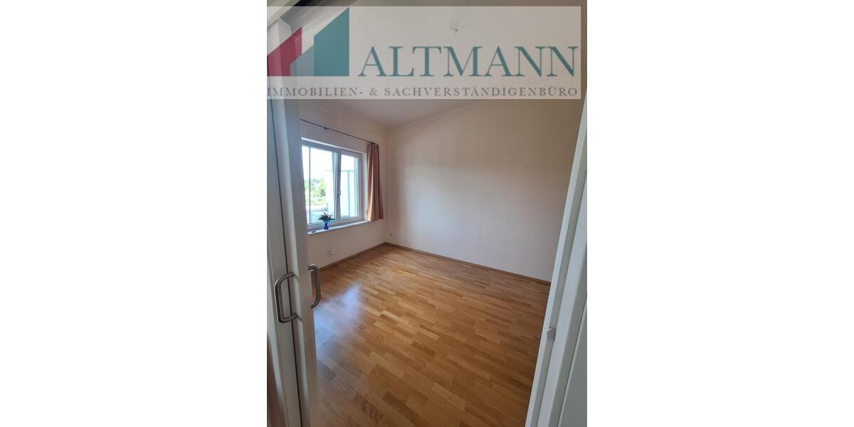 Etagenwohnung Vierkirchen - 3 Zimmer, 96 m&sup2;, 1.595&euro; | Angebot:25363171