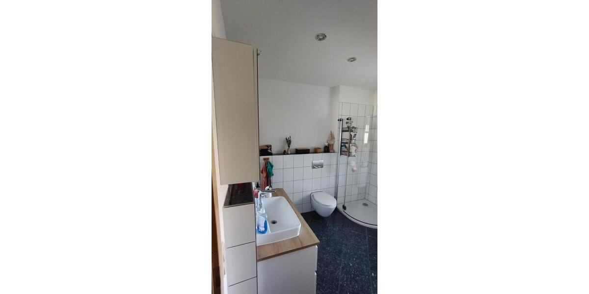 Reihenhaus Kirchseeon - 7 Zimmer, 170 m&sup2;, 2.200&euro; | Angebot:26490140