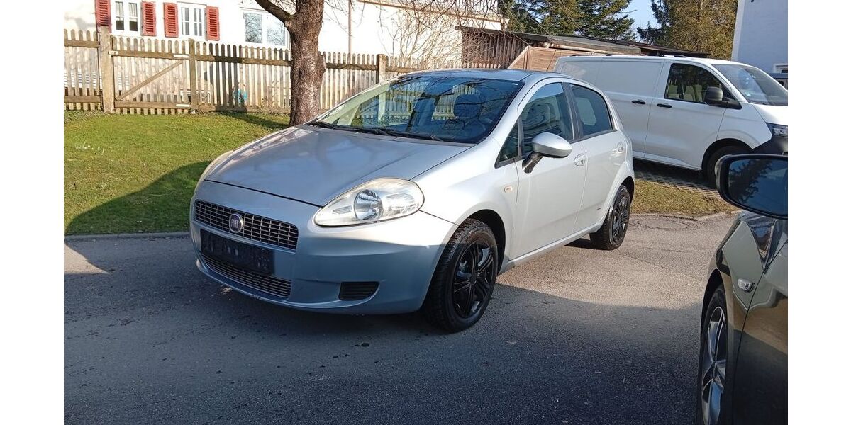Fiat Punto 199.899 km 1.890 &euro; München 80999