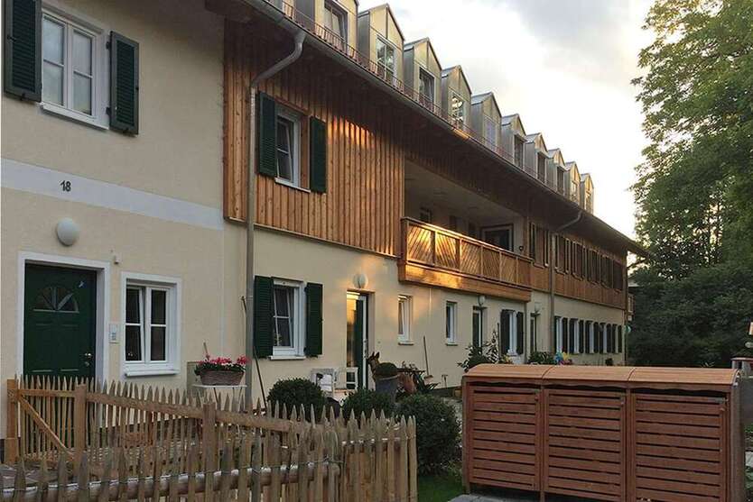 Wohnung zum Kaufen in Holzkirchen 675.000 € 93.75 m²