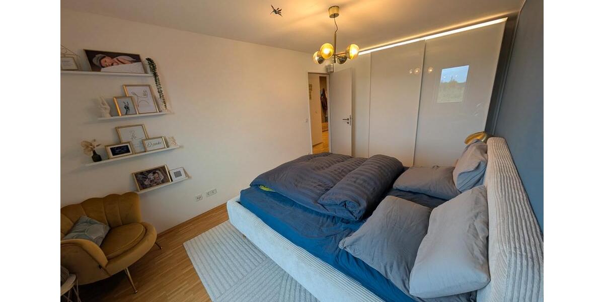 Etagenwohnung Unterföhring - 4 Zimmer, 97 m&sup2;, 2.000&euro; | Angebot:26167489