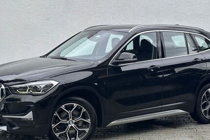 BMW X1 130.999 km 21.890 &euro; München 81243