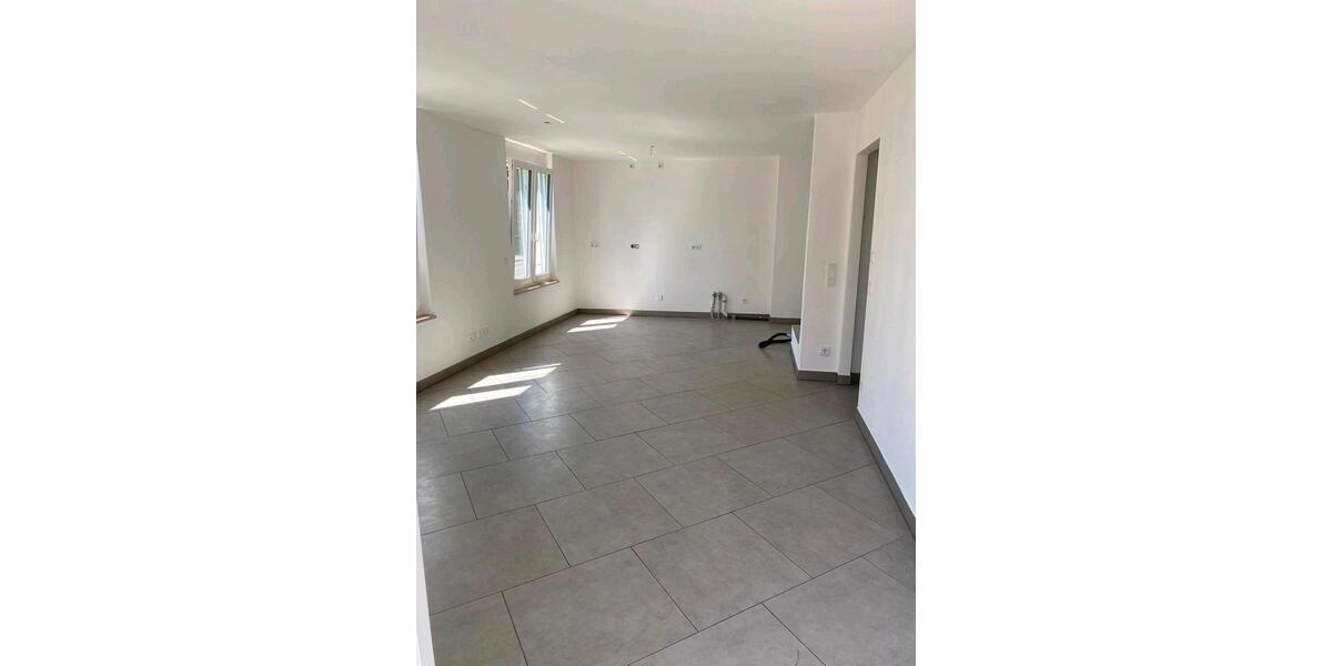 Etagenwohnung Dachau - 4 Zimmer, 100 m&sup2;, 1.300&euro; | Angebot:26398620