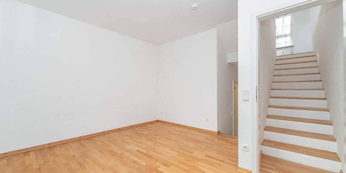 Etagenwohnung München Trudering-Riem - 2 Zimmer, 50 m&sup2;, 370.000&euro; | Angebot:25686689