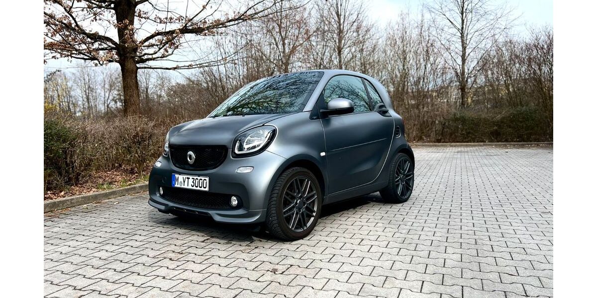 Smart ForTwo 84.000 km 16.990 &euro; München 81925