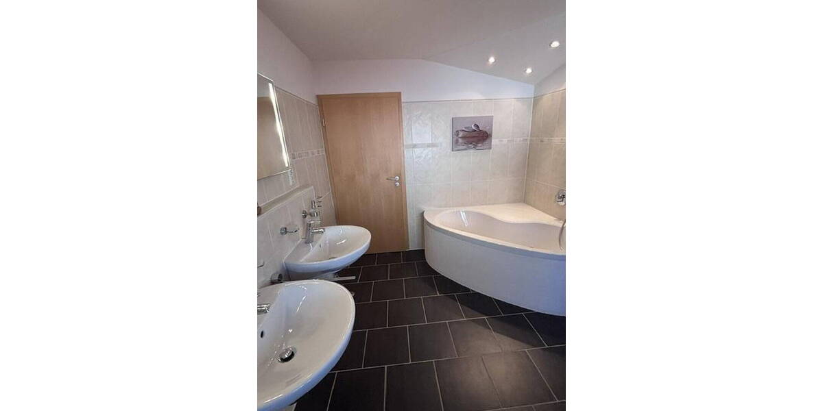 Doppelhaushälfte Höhenkirchen-Siegertsbrunn Siegertsbrunn - 5 Zimmer, 140 m&sup2;, 1.315.000&euro; | Angebot:26117613