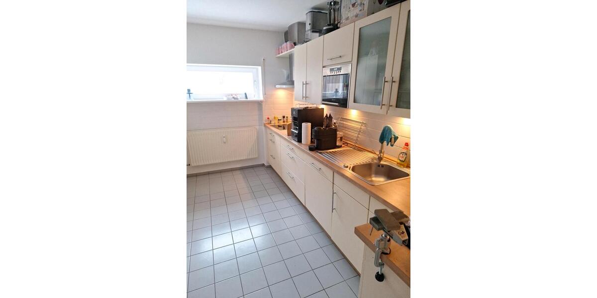 Etagenwohnung Erdweg - 2 Zimmer, 50 m&sup2;, 39&euro; | Angebot:24474245