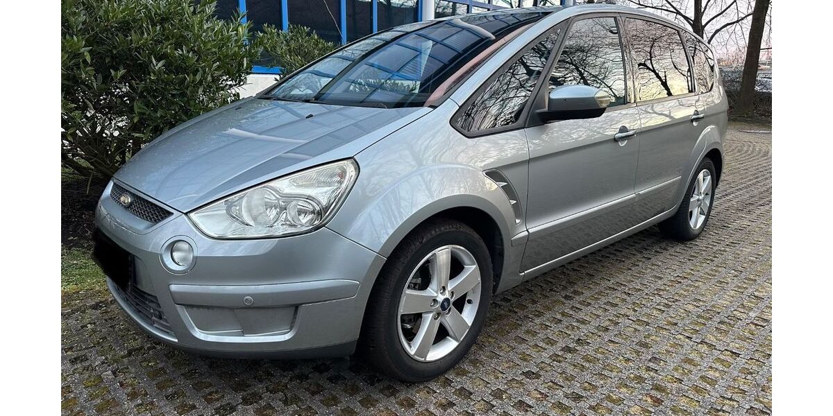 Ford S-Max 119.900 km 4.990 &euro; Unterschleißheim 85716