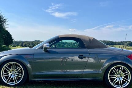 Audi TT 105.816 km 18.900 &euro; Schwabhausen 85247