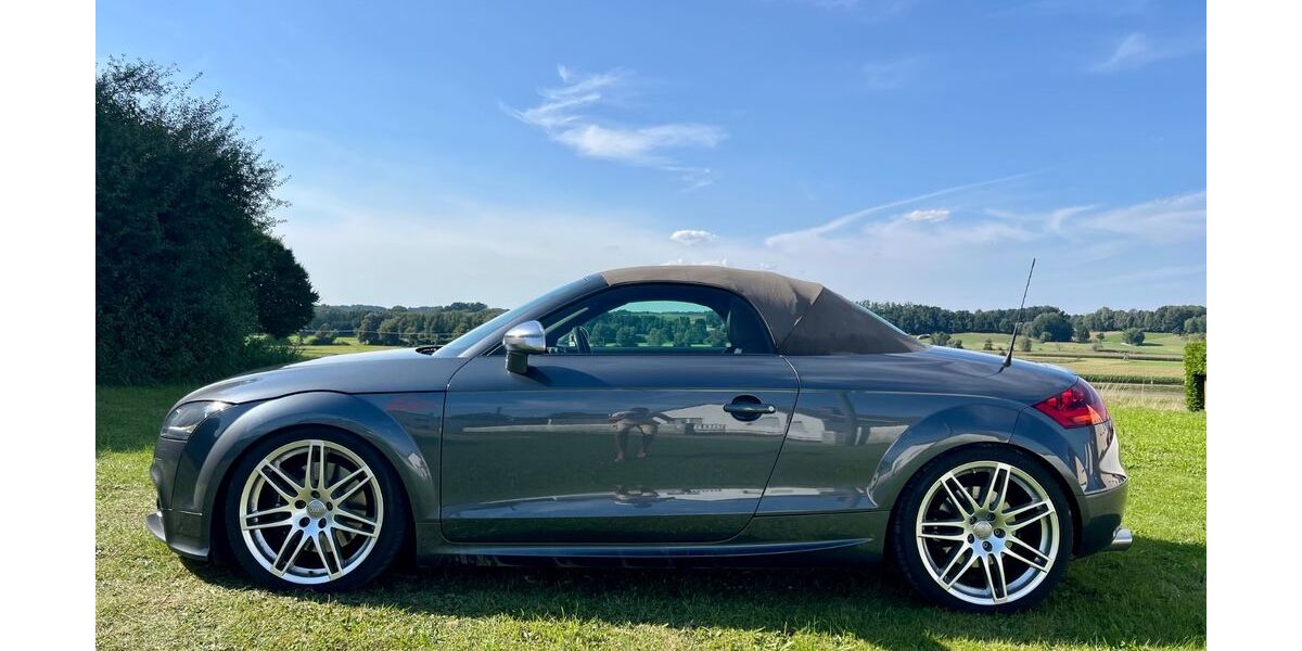 Audi TT 105.816 km 18.900 &euro; Schwabhausen 85247