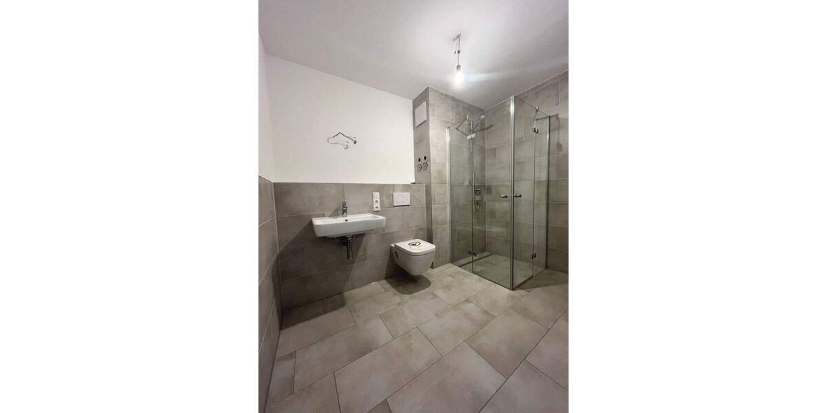 Etagenwohnung Markt Schwaben - 2 Zimmer, 71 m&sup2;, 1.350&euro; | Angebot:25744630