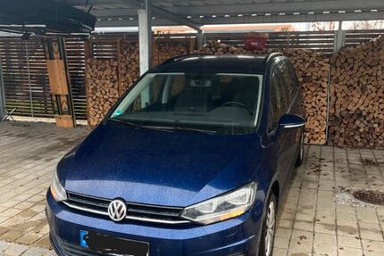 VW Touran 48.000 km 19.000 € Karlsfeld 85757
