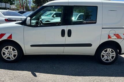 Fiat Doblo 146.000 km 11.900 &euro; München 81243
