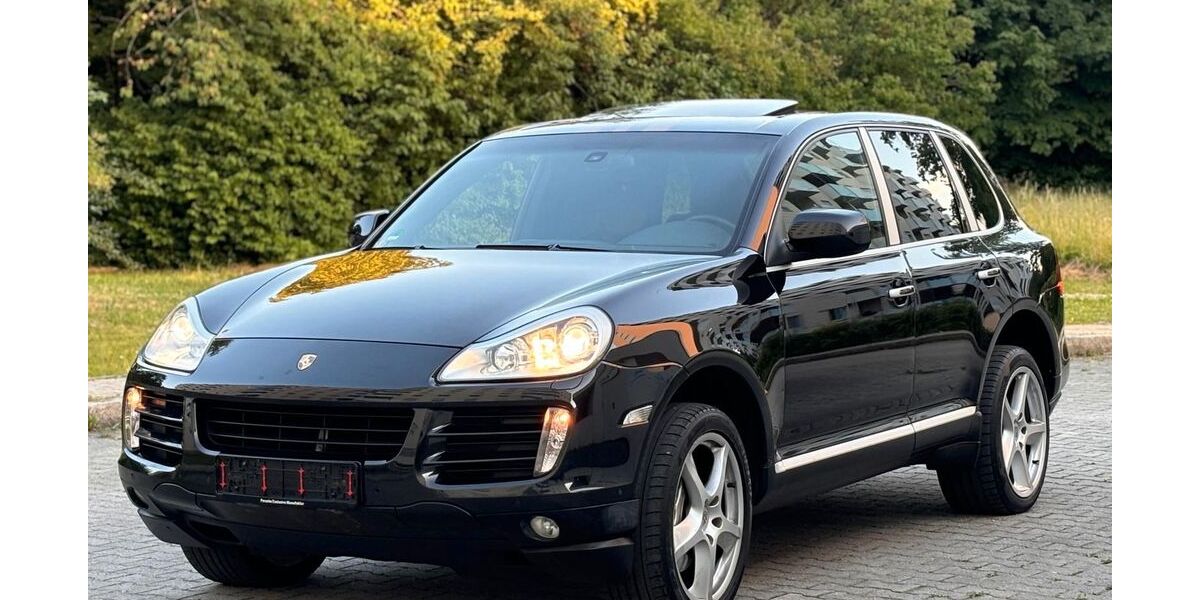 Porsche Cayenne 295.400 km 8.999 &euro; München 80995