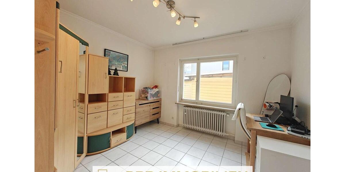Einfamilienhaus München Trudering-Riem - 7 Zimmer, 163 m&sup2;, 2.995&euro; | Angebot:26178123