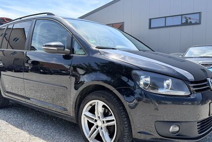 VW Touran 220.054 km 5.980 &euro; Neufahrn 85375