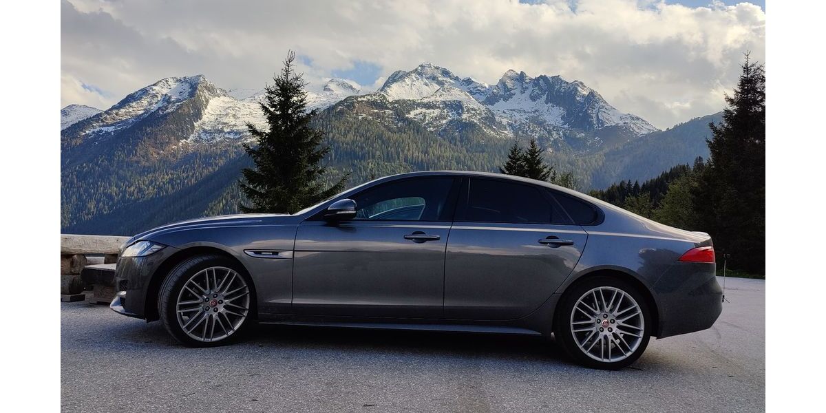 Jaguar XF 199.989 km 14.000 &euro; München 80935