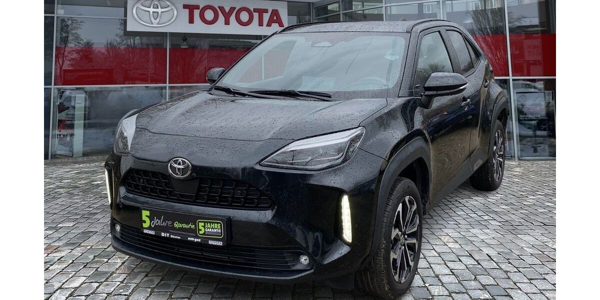 Toyota Yaris Cross 16.103 km 25.990 &euro; München 80687