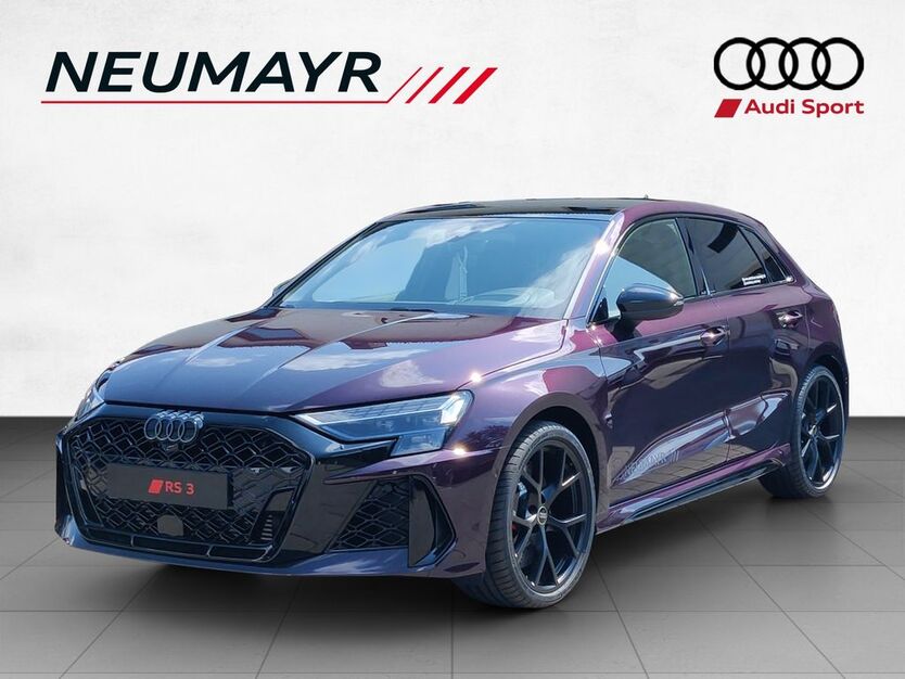 Audi RS3 3.000 km 71.890 € Groebenzell 82194