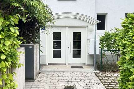 Wohnung München Thalkirchen-Obersendling-Forstenried-Fürstenried-Solln - 3 Zimmer, 88 m&sup2;, 719.000&euro; | Angebot:26106410