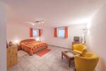 Doppelhaushälfte München Aubing-Lochhausen-Langwied - 5 Zimmer, 211 m&sup2;, 2.950&euro; | Angebot:26833662