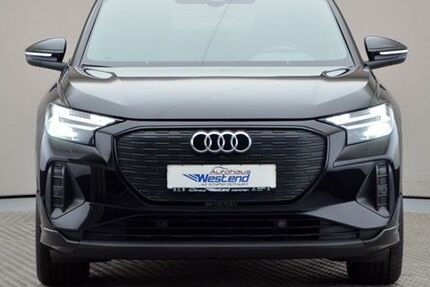 Audi Q4 e-tron 66.520 km 33.960 &euro; München 80686
