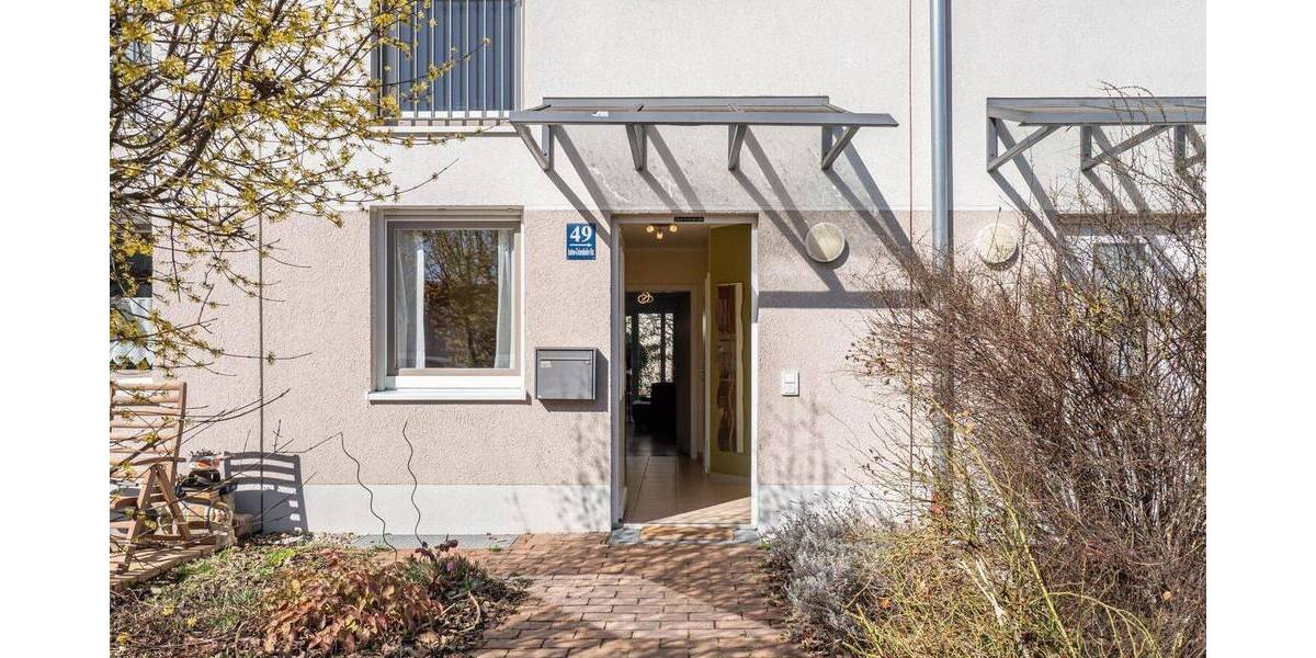 Reihenmittelhaus München Trudering-Riem - 6 Zimmer, 110 m&sup2;, 595.000&euro; | Angebot:26276688