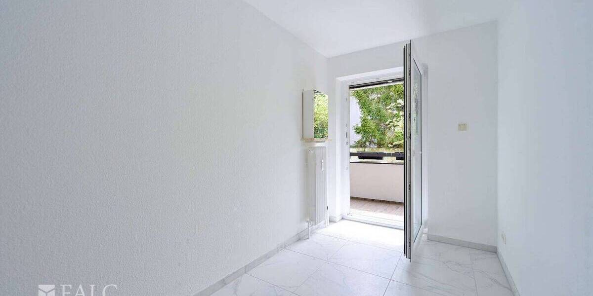 Etagenwohnung München Thalk.Obersendl.-Forsten-Fürstenr.-Solln - 4 Zimmer, 107 m&sup2;, 2.690&euro; | Angebot:26820500