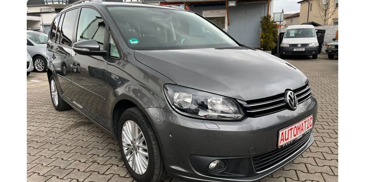 VW Touran 164.000 km 9.990 &euro; München 81825