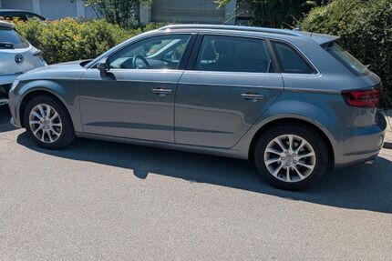Audi A3 105.000 km 12.490 &euro; München 81247