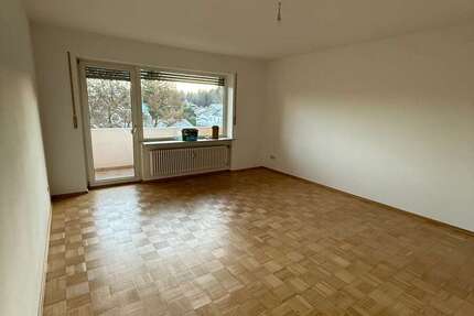 Wohnung zum Mieten in Kirchseeon 1.051,34 € 93.87 m² 4 zimmer