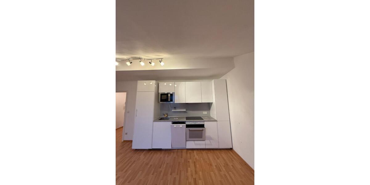Dachgeschoßwohnung Höhenkirchen-Siegertsbrunn Siegertsbrunn - 2 Zimmer, 40 m&sup2;, 270.000&euro; | Angebot:24847441