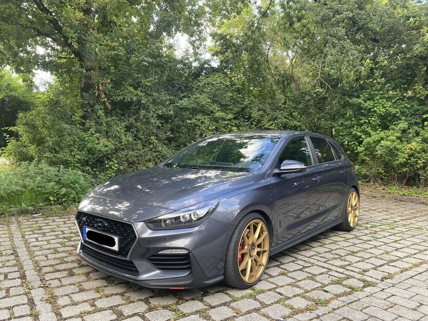 i30