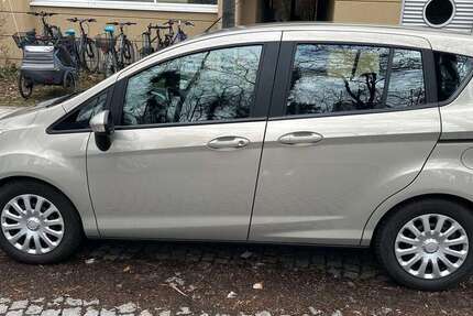 Ford B-Max 96.000 km 5.950 &euro; München, Landeshauptstadt 81379