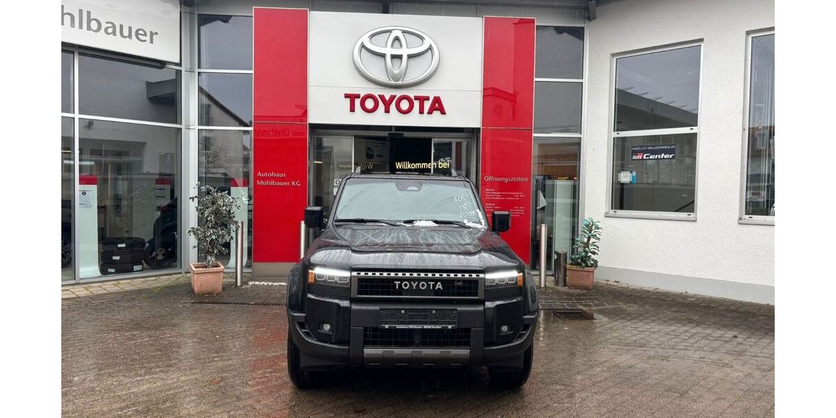Toyota Land Cruiser 2.880 km 82.980 &euro; Neufarn 85646