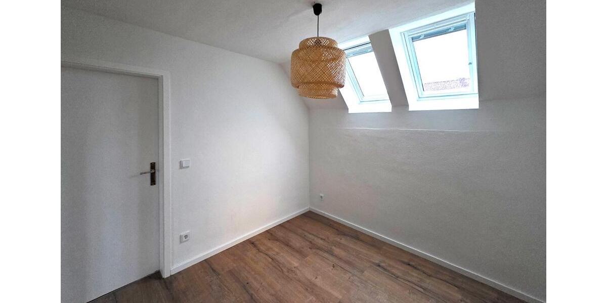 Etagenwohnung Ismaning - 4 Zimmer, 96 m&sup2;, 1.590&euro; | Angebot:26152257