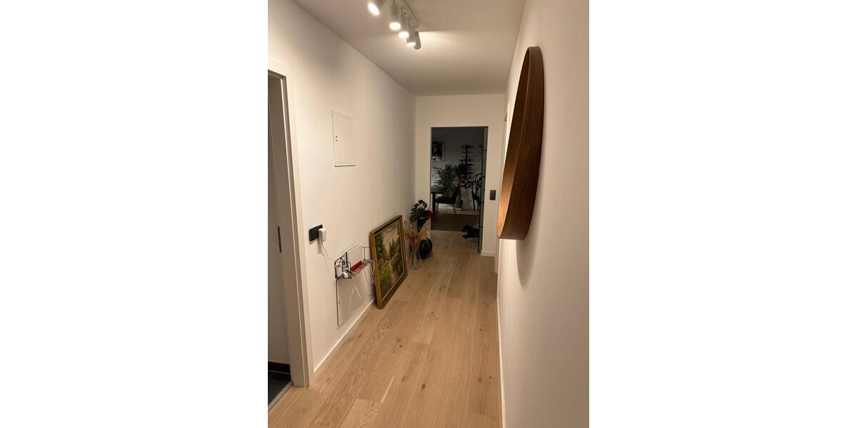Dachgeschoßwohnung München Schwabing-Freimann - 3 Zimmer, 82 m&sup2;, 1.050.000&euro; | Angebot:24659754