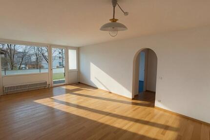 Helle 4-Z Wohnung mit Ausbaupotenzial | unvermietet | München 4 zimmer