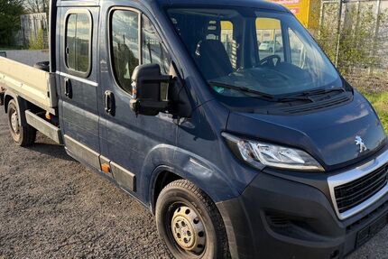 Peugeot Boxer 90.000 km 10.900 &euro; München 81829