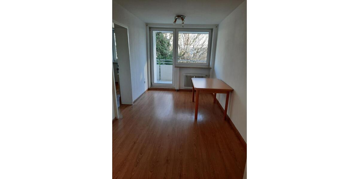 Etagenwohnung Haar - 3 Zimmer, 84 m&sup2;, 1.750&euro; | Angebot:24978599