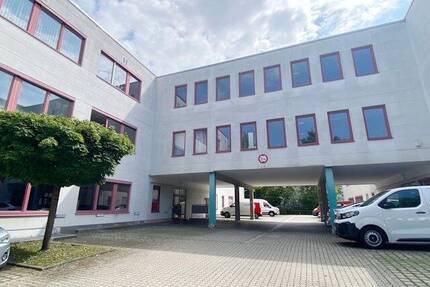 Optimaler Bürostandort in Unterschleißheim- 6 helle Büroräume im Erdgeschoss 6 zimmer