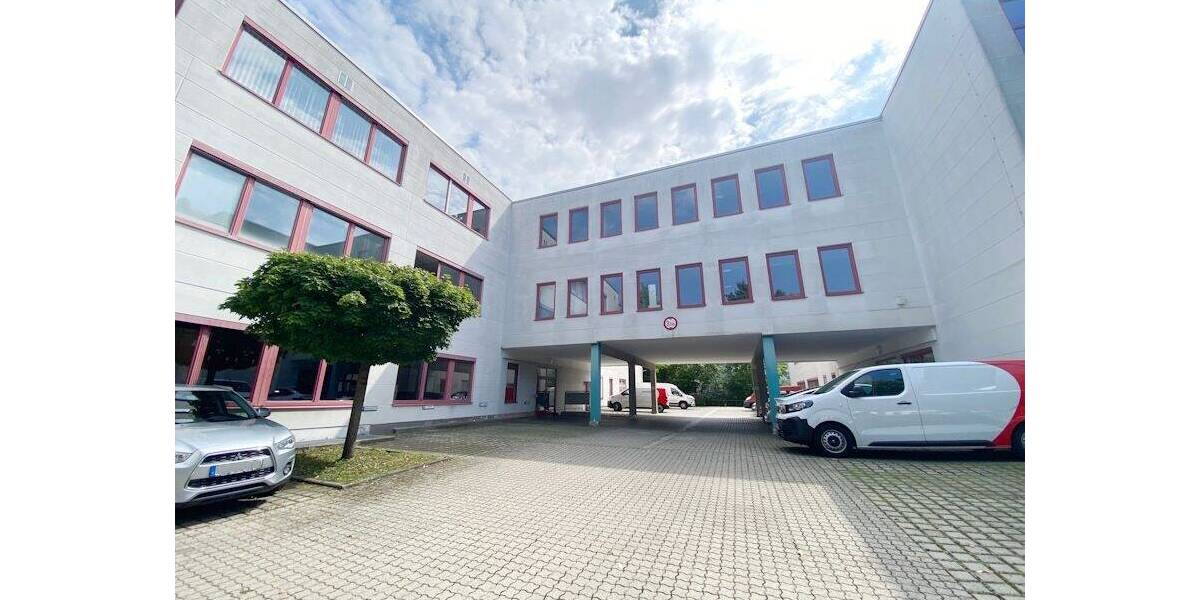 Optimaler Bürostandort in Unterschleißheim- 6 helle Büroräume im Erdgeschoss 6 zimmer