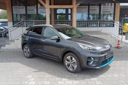 Kia Niro 31.036 km 23.960 &euro; Höhenkirchen-Siegertsbrunn 85635